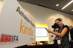 Eigentlich kein Start-Up: Amazon zeigte sein Lesegerät Kindle auf dem Showstoppers-Event.