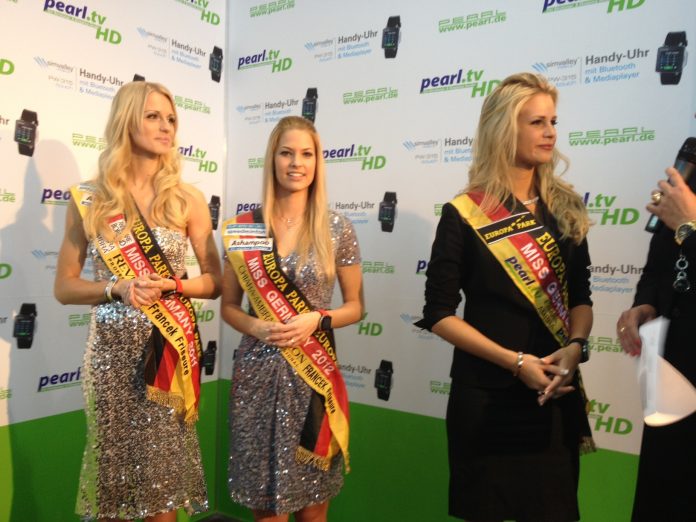 CeBIT: Drei Miss Germanys im Planet Reseller