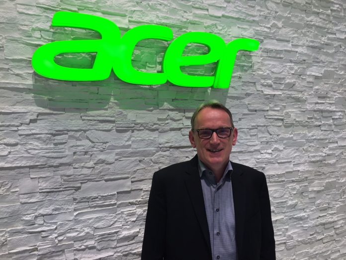Acer-Deutschlandchef Wilfried Thom auf der IFA