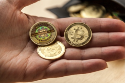 Sinkflug geht weiter: Bitcoin fällt unter 4.000 US-Dollar