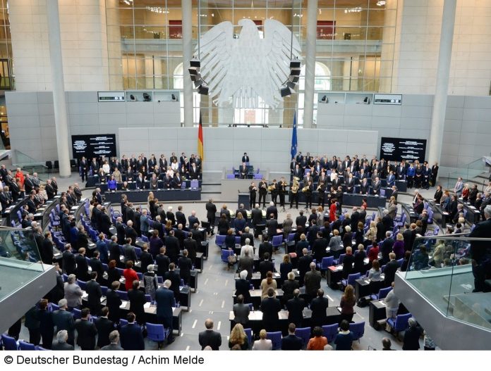 Wegen des Hackerangriffs auf den Bundestag muss das IT-System des Parlaments für mehrere Tage abgeschaltet werden