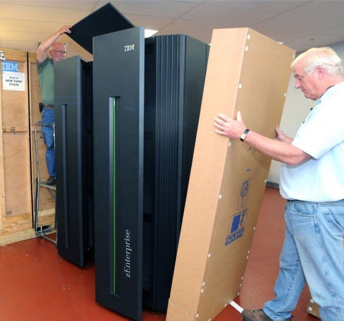 Lenovo bestätigt Kaufgespräche über IBM-Server
