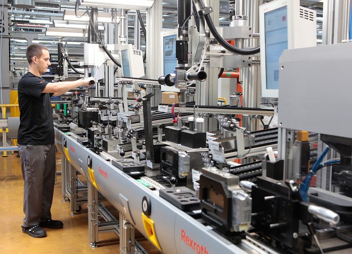 Industrie 4.0: Internationale Standards gefordert (Foto: Bosch)
