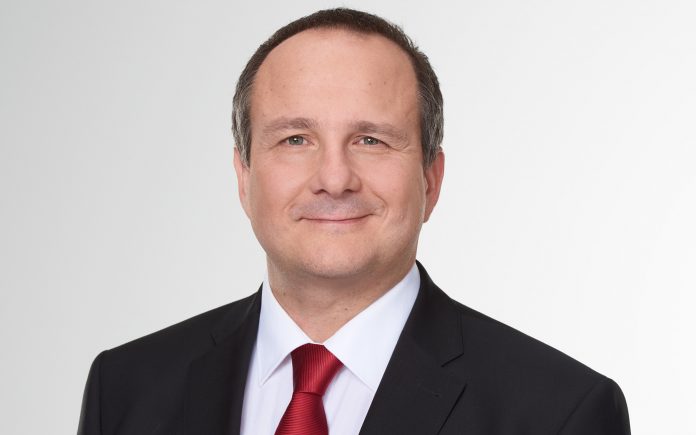 Ingram-Deutschlandchef Ernesto Schmutter