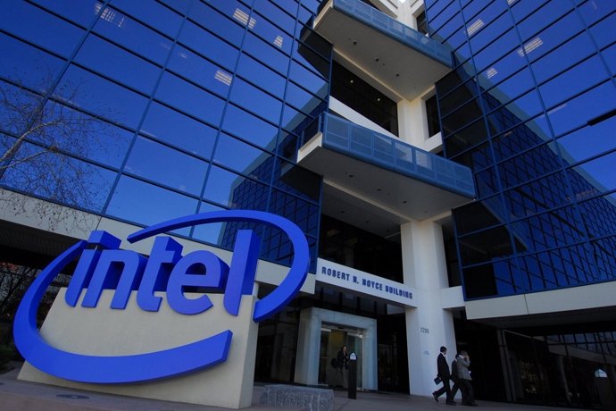 Geschäft mit Rechenzentren treibt Intel an