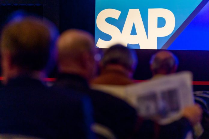 SAP legt unerwartet starkes zweites Quartal hin