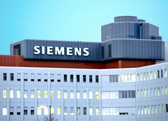 Siemens will im Digitalgeschäft zweistellig zulegen