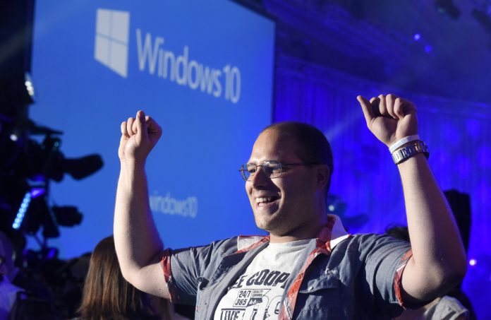 Partylaune: Doch der Umstieg auf Windows 10 geht offensichtlich zu langsam voran